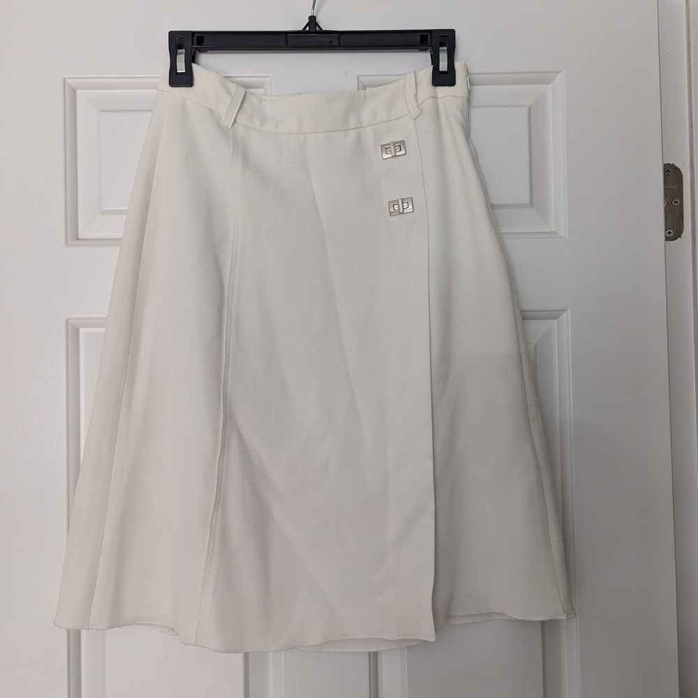 Zara Cream A-Line Skirt with Button Detail